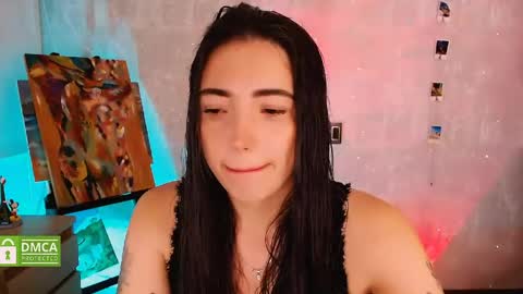 Snapshot of natval_ chatting on May 13, 9:06 am Natalia Valeria online show from May 13, 9:06 am