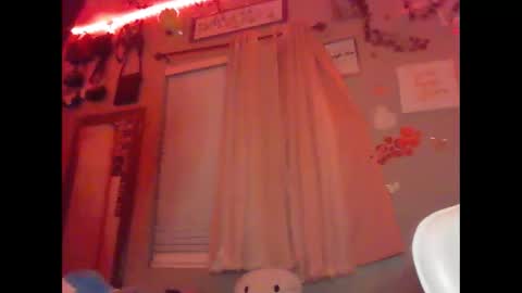 Snapshot of natxurall chatting on May 23, 4:39 am Amara rose online show from May 23, 4:39 am
