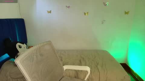 Fernanda online show from April 13, 5:51 pm