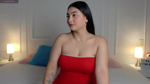 naty_model25 online show from March 5, 1:40 pm