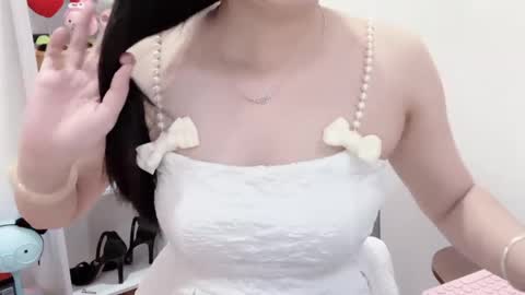 Snapshot of natycutiegirl chatting on April 25, 2:25 am Kiki online show from April 25, 2:25 am