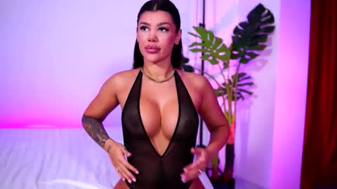 Snapshot of natydesiree chatting on September 12, 7:30 am Naty online show from September 12, 7:30 am