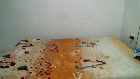 Snapshot of natyscoth chatting on February 21, 5:02 am      online show from February 21, 5:02 am