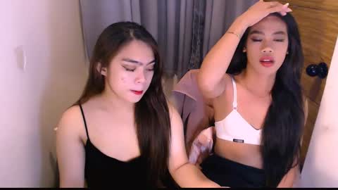 Snapshot of naughtcummer_yllana chatting on April 13, 12:21 pm naughtcummer_yllana online show from April 13, 12:21 pm