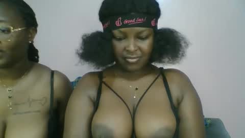 naughti_garlie online show from March 7, 3:58 am
