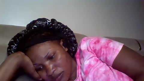 Snapshot of naughty8779 chatting on June 25, 6:07 am naughty8779 online show from June 25, 6:07 am