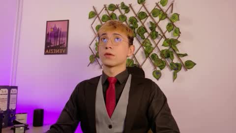 Christopher  Chris online show from February 10, 1:48 pm