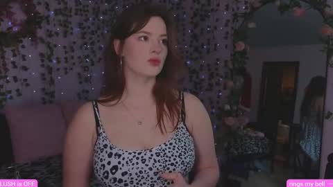 bella online show from April 12, 6:57 pm