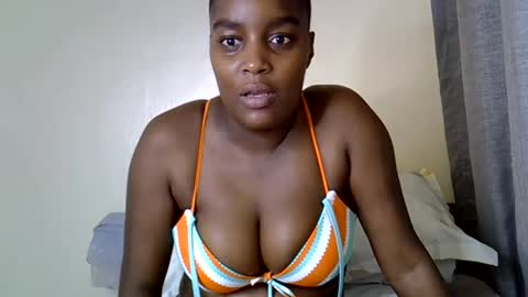 Snapshot of naughty_booby chatting on June 28, 2:45 pm Bettybooby online show from June 28, 2:45 pm