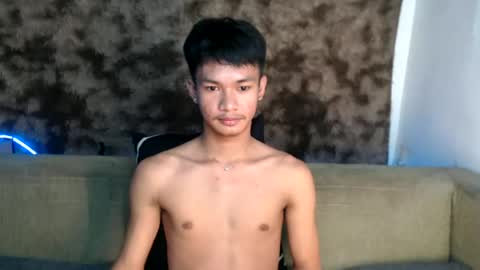 Snapshot of naughty_cy chatting on July 7, 7:23 am itzme cyril online show from July 7, 7:23 am