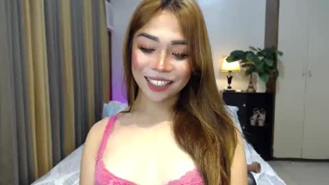 Queen Jess online show from October 22, 6:35 am