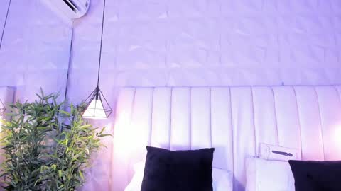 Flor online show from January 30, 2:06 am