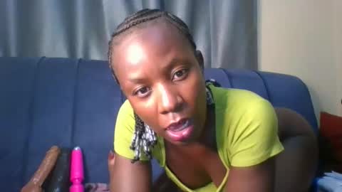 Snapshot of naughty_jee chatting on February 8, 2:48 am jee online show from February 8, 2:48 am