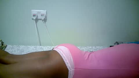 Snapshot of naughty_kesh chatting on February 2, 12:15 pm kesh online show from February 2, 12:15 pm