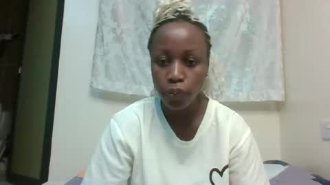 Snapshot of naughty_kesh chatting on June 28, 10:21 am kesh online show from June 28, 10:21 am