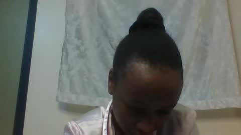 Snapshot of naughty_kesh chatting on July 1, 10:06 am kesh online show from July 1, 10:06 am