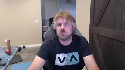 Snapshot of naughty_kinky1 chatting on April 8, 5:24 pm Naughty kinky1 online show from April 8, 5:24 pm