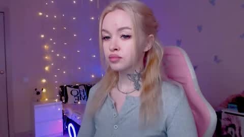 Mable online show from April 5, 1:14 am