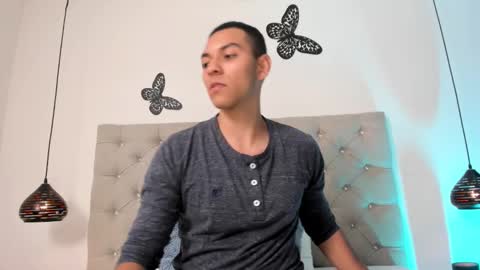 naughty_mike_01 online show from January 5, 7:39 pm