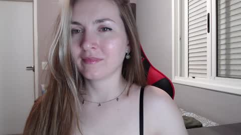 Snapshot of naughty_popa chatting on January 5, 4:58 am Ann online show from January 5, 4:58 am