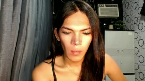 Snapshot of naughty_princess24 chatting on June 20, 1:09 am Ariela online show from June 20, 1:09 am