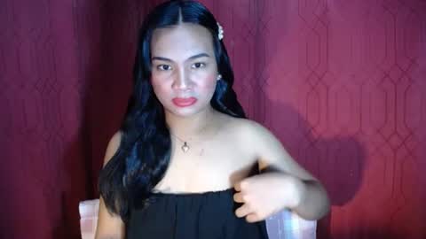 Snapshot of naughty_rina chatting on July 3, 1:50 pm naughty_rina online show from July 3, 1:50 pm