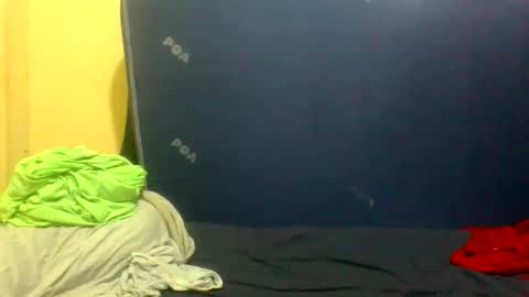 Snapshot of naughty_slender2 chatting on June 5, 8:09 am jn online show from June 5, 8:09 am