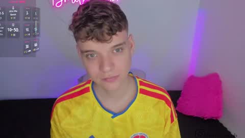 Snapshot of naughty_twink_ chatting on July 3, 11:55 pm Noah online show from July 3, 11:55 pm