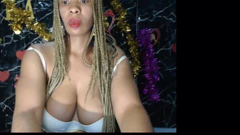 Snapshot of naughty_xxbunny chatting on January 17, 4:06 am beauty online show from January 17, 4:06 am