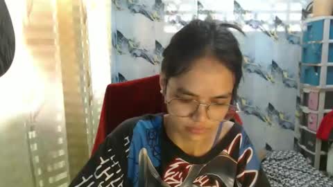 naughtyasian_honey online show from November 12, 4:02 am