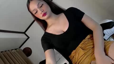 bella online show from January 18, 10:30 am