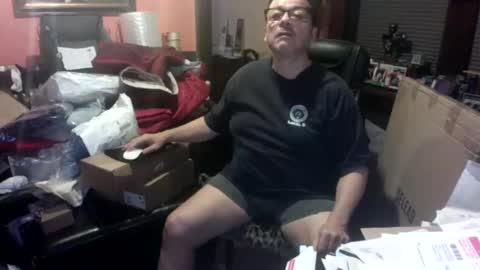 Snapshot of naughtybone chatting on May 15, 4:19 am naughtybone online show from May 15, 4:19 am
