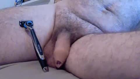 Snapshot of naughtycouple1984 chatting on October 26, 9:53 pm Naughty Couple online show from October 26, 9:53 pm