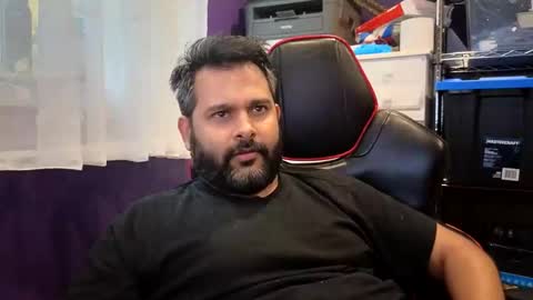 sakhtlaundaz online show from October 31, 9:16 pm