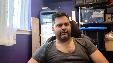 sakhtlaundaz online show from February 5, 9:41 pm