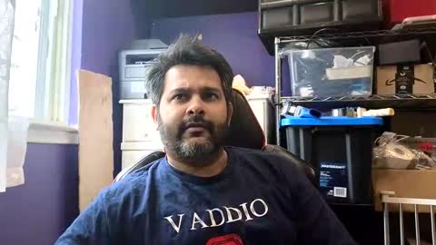 sakhtlaundaz online show from April 6, 8:10 pm