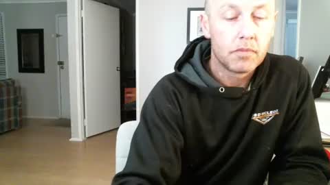 whatever you want it to be online show from March 28, 1:49 am