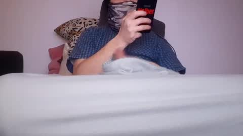 Snapshot of naughtygermansteven chatting on February 1, 11:58 pm naughtygermansteven online show from February 1, 11:58 pm