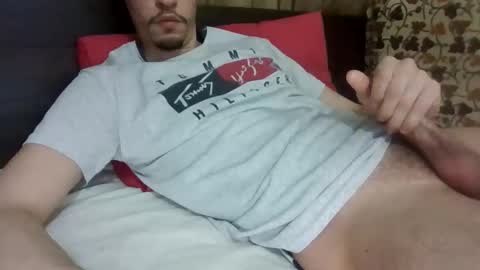 Snapshot of naughtyguy556677 chatting on April 5, 2:31 am naughtyguy556677 online show from April 5, 2:31 am