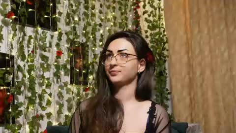 Snapshot of naughtyhomemade17 chatting on July 19, 10:52 am Mya Alexya online show from July 19, 10:52 am