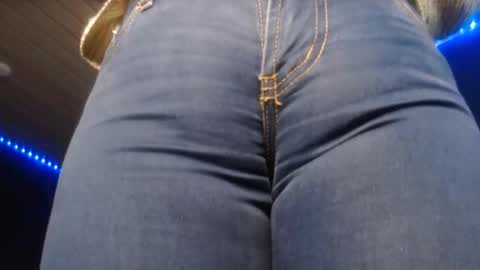Snapshot of naughtyhotsquirt chatting on April 23, 2:30 pm Kimberly online show from April 23, 2:30 pm