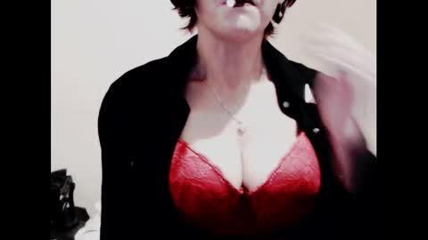 Snapshot of naughtyjenniferxx chatting on January 13, 9:20 pm Jenny online show from January 13, 9:20 pm