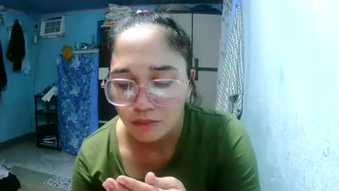 Snapshot of naughtykate69495126 chatting on July 25, 9:29 am naughtykate69495126 online show from July 25, 9:29 am