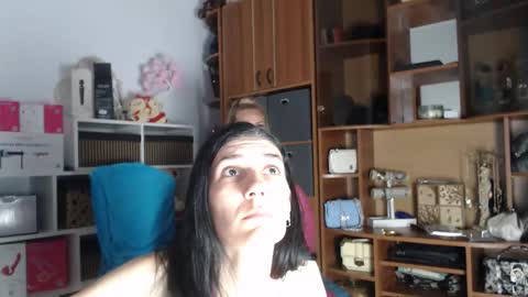 Snapshot of naughtylexy69 chatting on May 1, 6:40 am Alexia online show from May 1, 6:40 am