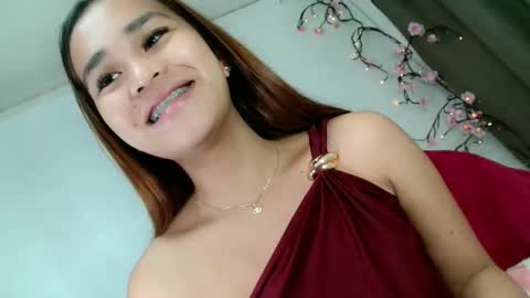 ELISE online show from March 8, 5:39 pm