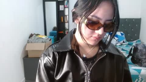 naughtyplayass online show from April 1, 3:42 pm