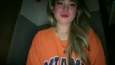 Rose Wilson online show from April 24, 3:14 pm