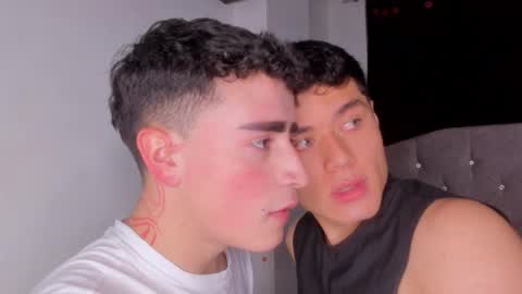 Snapshot of naughtysalomon chatting on February 1, 12:09 am Salomon and Andy online show from February 1, 12:09 am