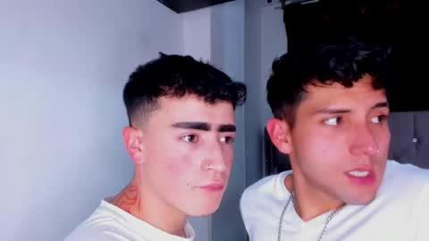 Snapshot of naughtysalomon chatting on February 28, 1:17 am Salomon and Andy online show from February 28, 1:17 am