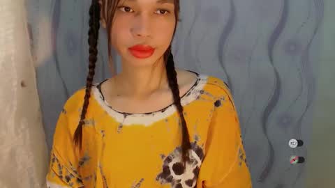 Snapshot of naughtysunshinepinay chatting on April 30, 1:34 am Celine online show from April 30, 1:34 am